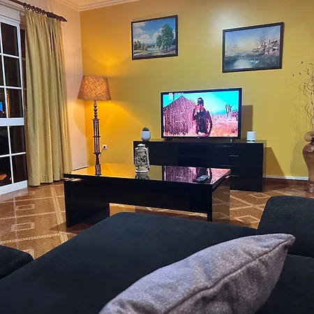 Mendes - Ocean View Tatil Evi *