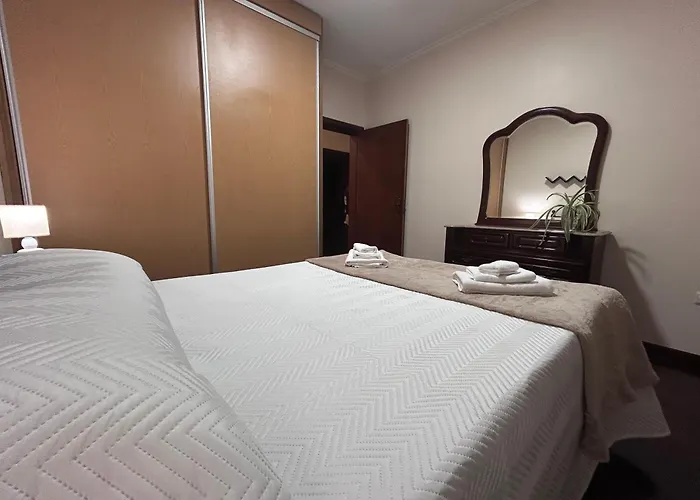 בית נופש Mendes - Ocean View ארקו דה קלחטה