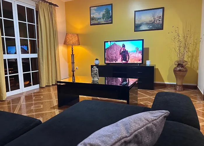 Mendes - Ocean View בית נופש *